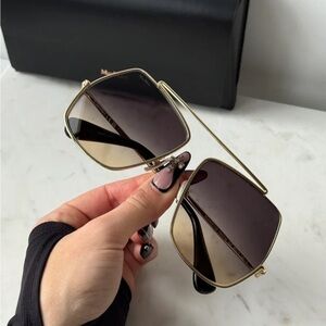 NWT MaxMara Oversized Sunglasses in Gold